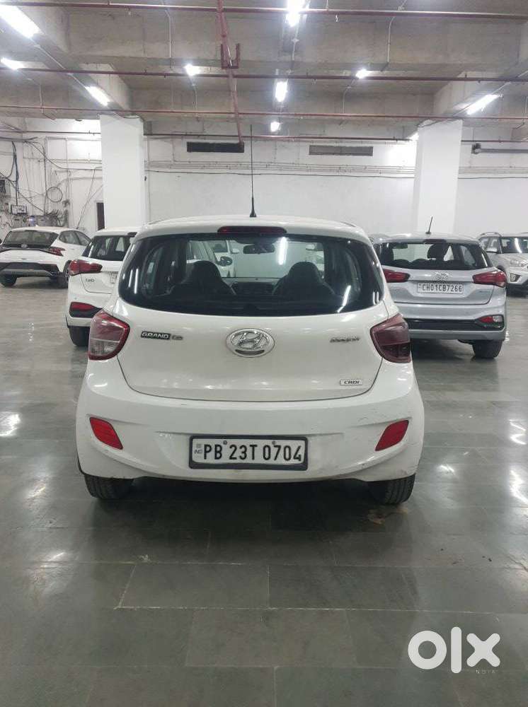 Hyundai Grand I10 2013-2016 Crdi Sportz, 2015, Diesel