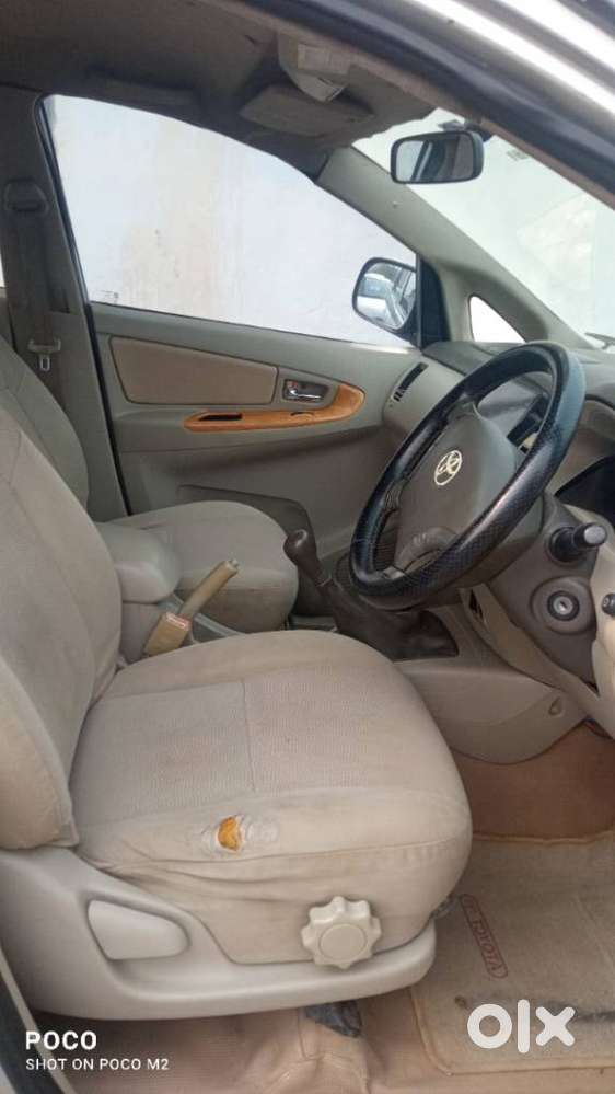 Toyota Innova 2.5 G (diesel) 7 Seater, 2010, Diesel