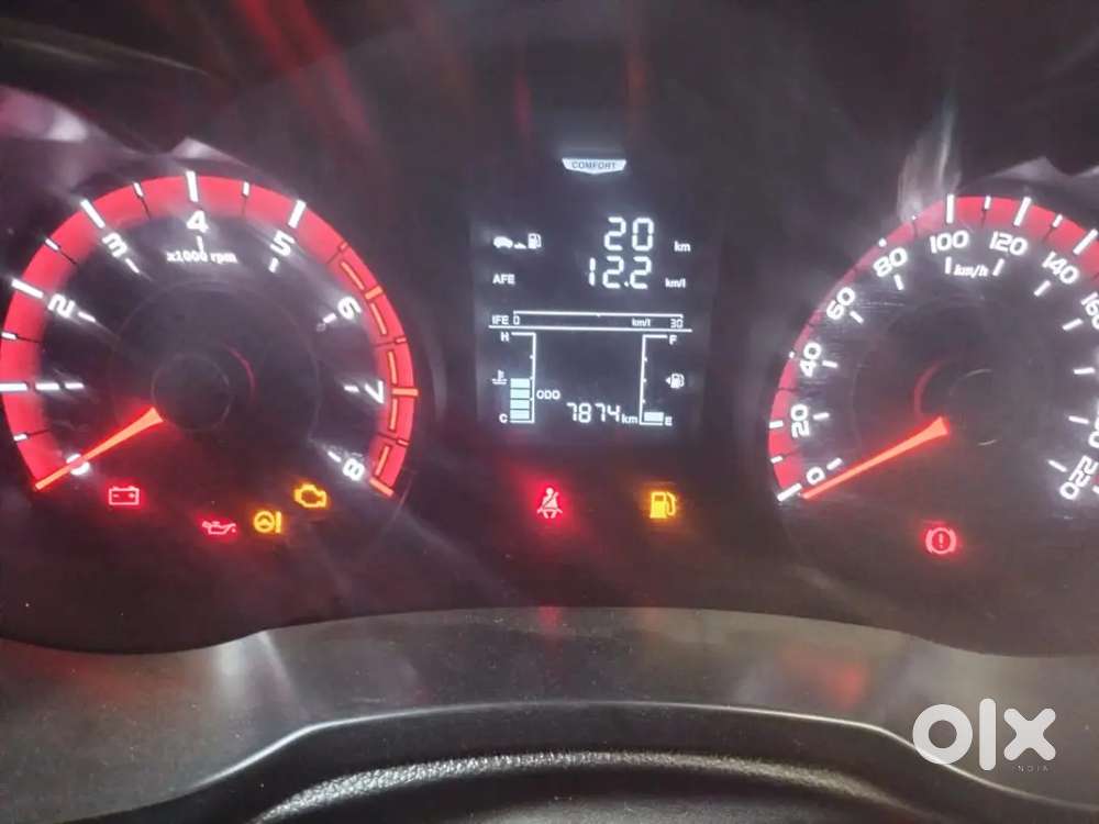 Mahindra Xuv 3xo 2025 Petrol 7000 Km Driven Brand New