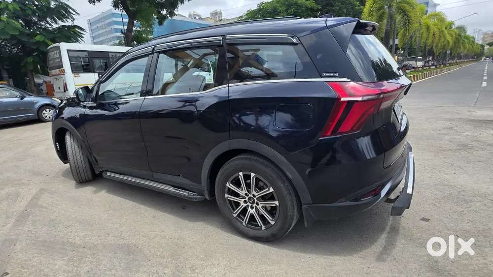 Mahindra Xuv700 Ax7 Petrol | Midnight Black | Excellent Condition