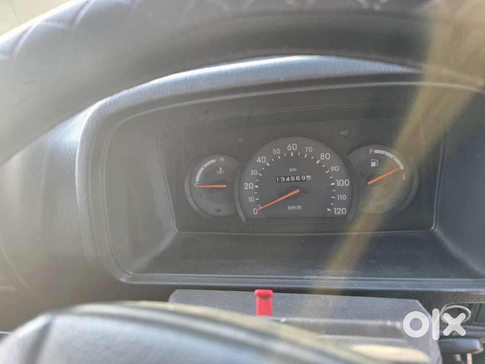 Maruti Suzuki Omni 8 Seater, 2012, Petrol