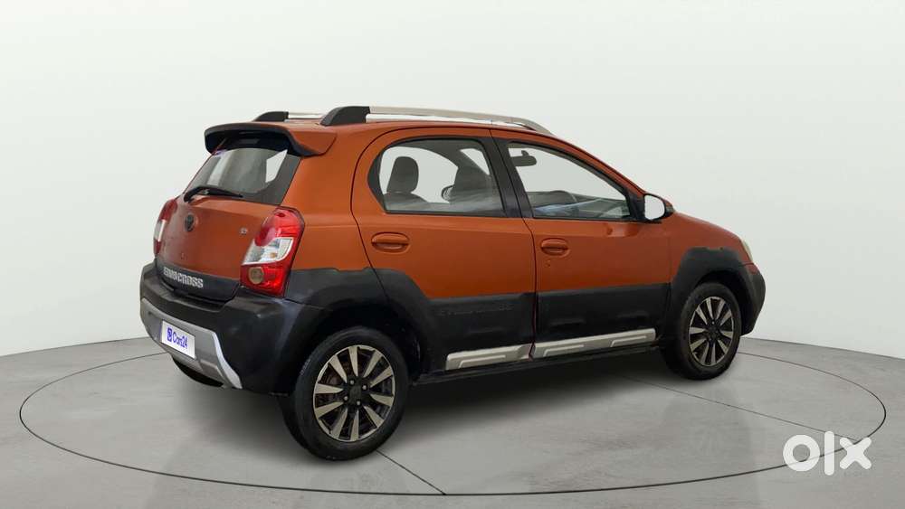 Toyota Etios Cross 1.2 G, 2017, Petrol