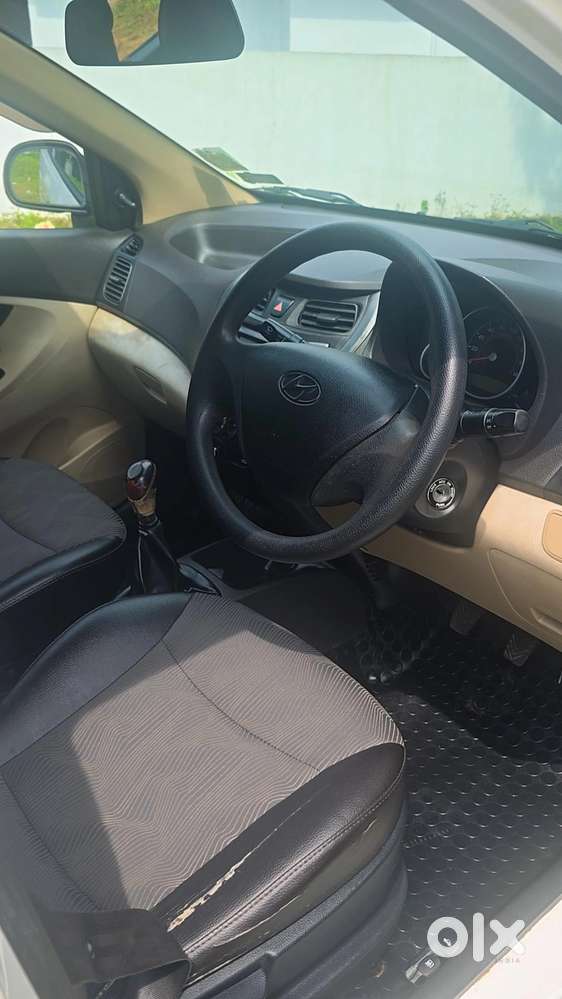 Hyundai Eon Magna +, 2013, Petrol