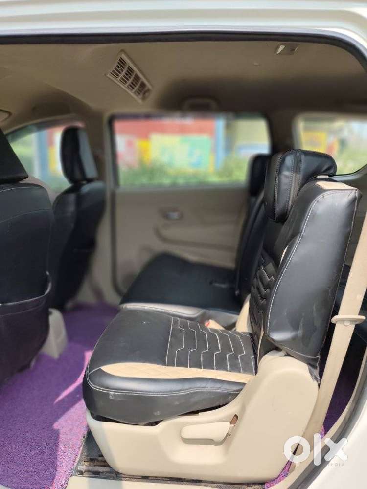 Maruti Suzuki Ertiga 1.5 Vxi, 2022, Petrol