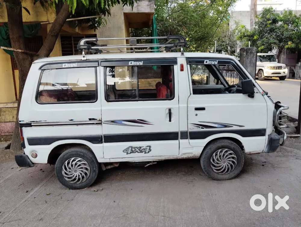 Maruti Suzuki Omni 2011 Lpg 182000 Km Driven Urgent Sell