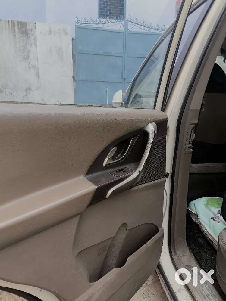 Mahindra Xuv500 Diesel 2012
