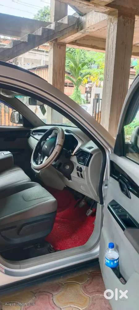 Mahindra Kuv100 Petrol Manual 2017