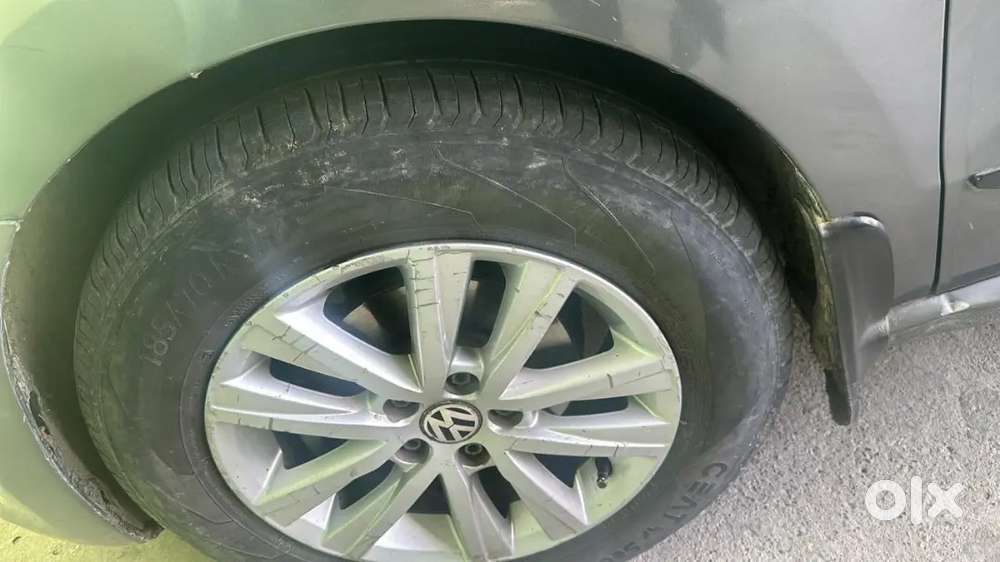 Volkswagen Polo Dec  2012