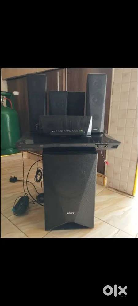Sony DAV-DZ350 5.1 Home theater
