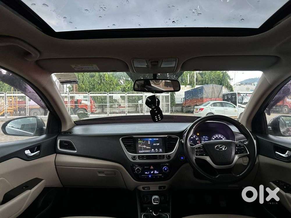 Hyundai Verna 1.6 Sx (o) Vtvt, 2018, Petrol