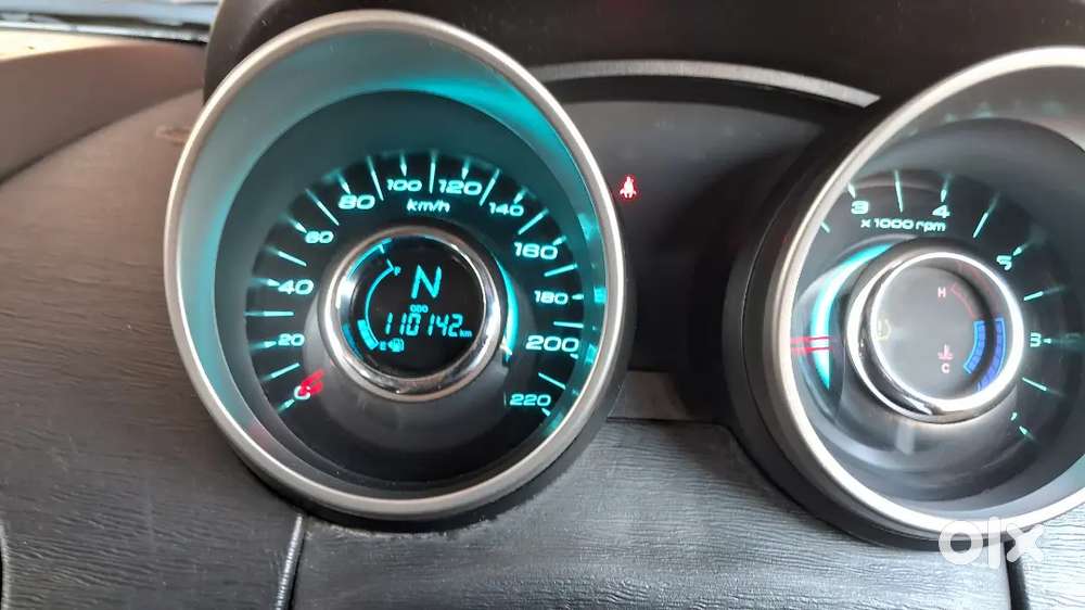 Mahindra Xuv500 2018 Diesel 110142 Km Driven