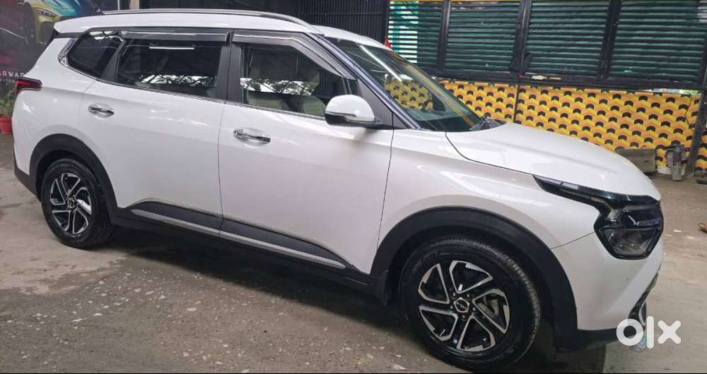 Kia Carens Luxury Plus Diesel 2022  Top Model  Single Owner