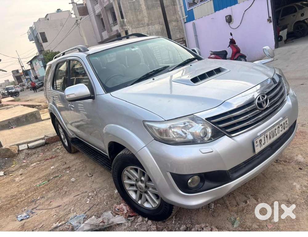 Toyota Fortuner 2013 Diesel Well Maintained