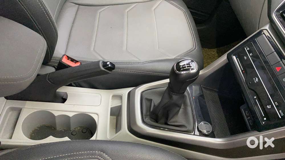 Skoda Kushaq 1.0 Tsi Ambition, 2021, Petrol
