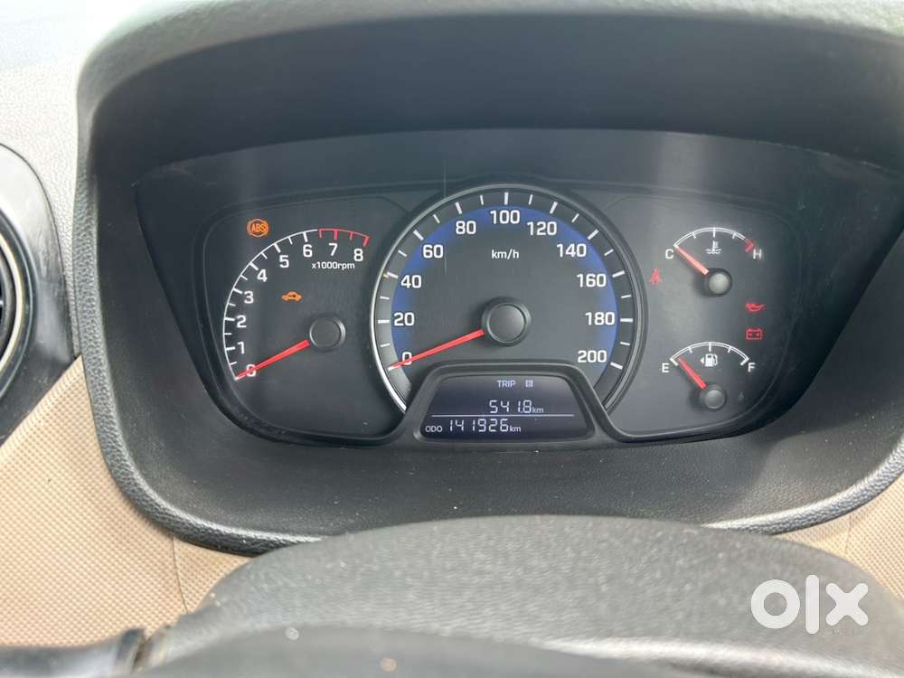 Hyundai Xcent Petrol 2014