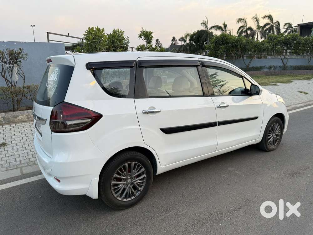 Maruti Suzuki Ertiga Shvs Vdi Limited Edition, 2016, Diesel