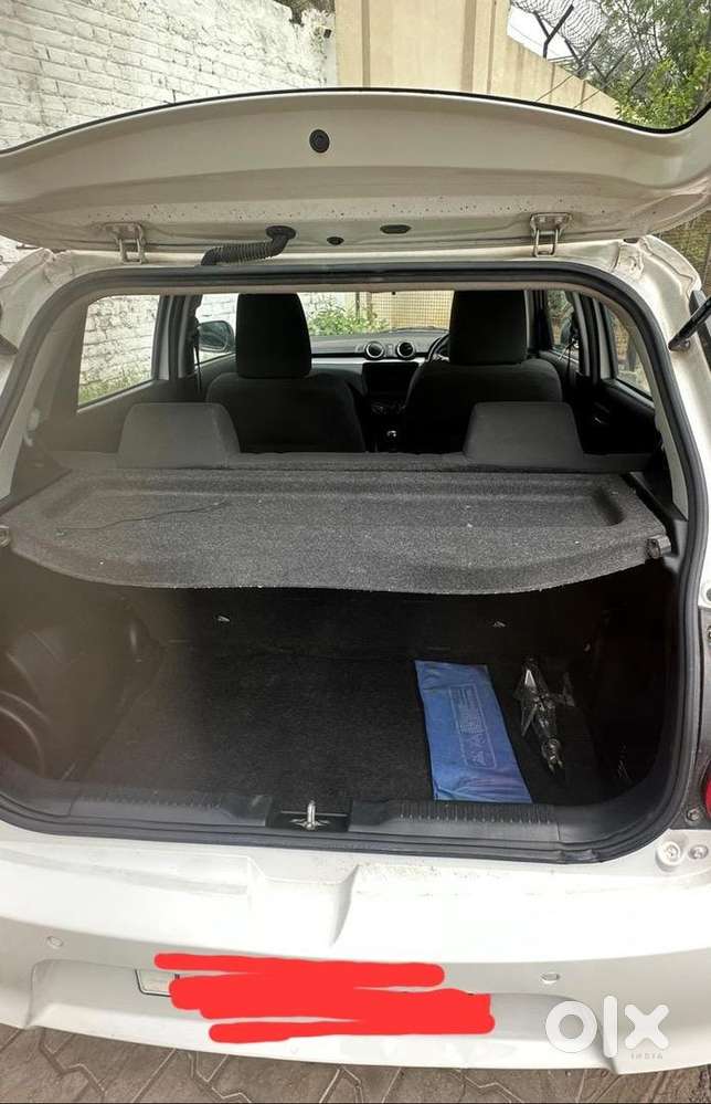 Maruti Suzuki Swift 2021 Petrol 49000 Km Driven