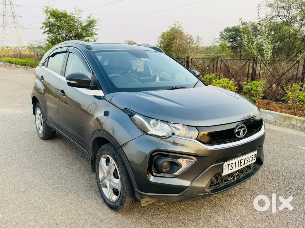 Tata Nexon 1.5 Revotorq Xm (s), 2022, Diesel