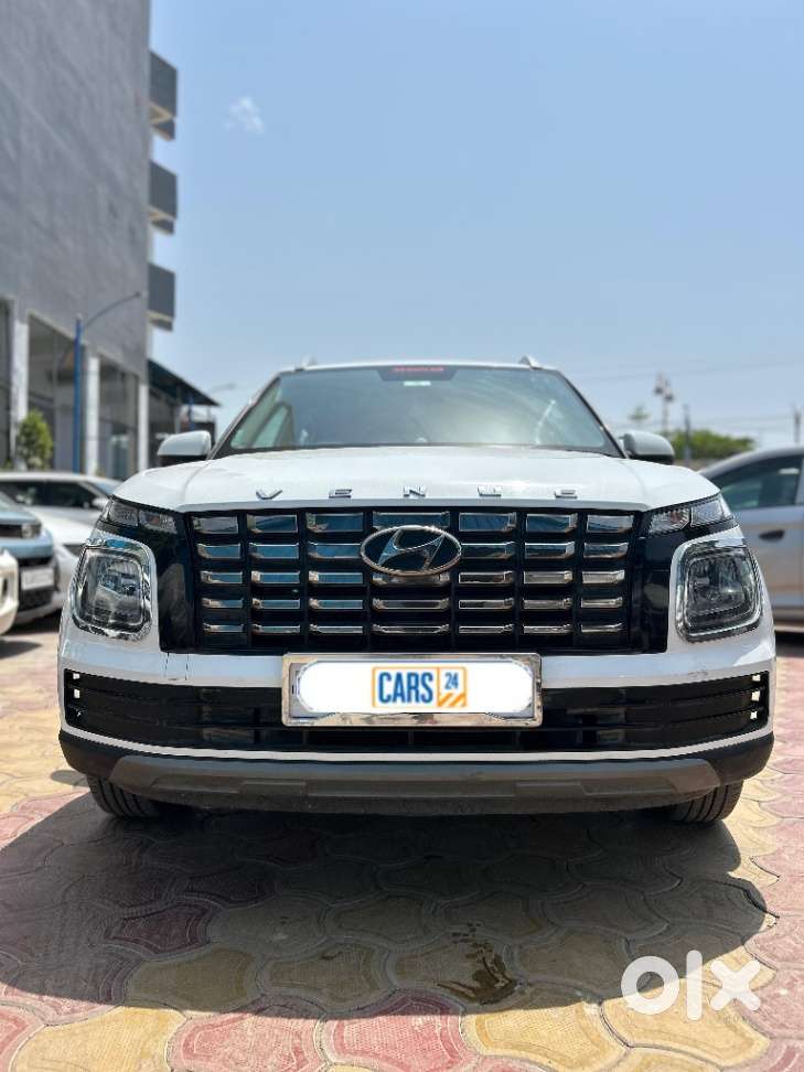 Hyundai Venue Sx Mt, 2022, Petrol