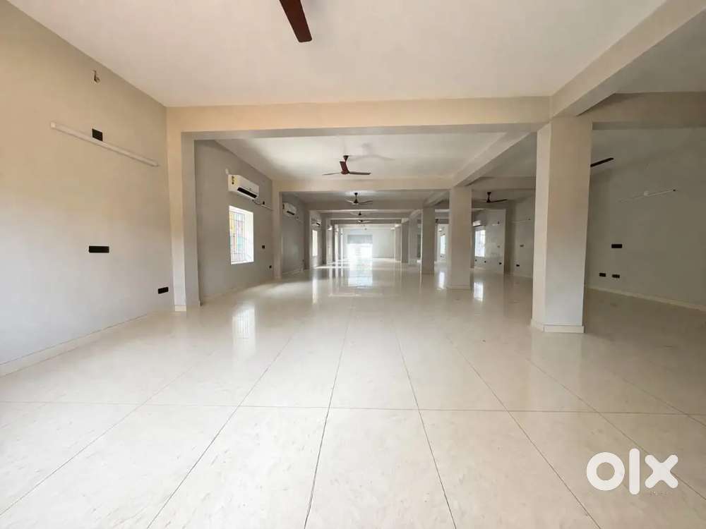 3000 sqft office available for rent