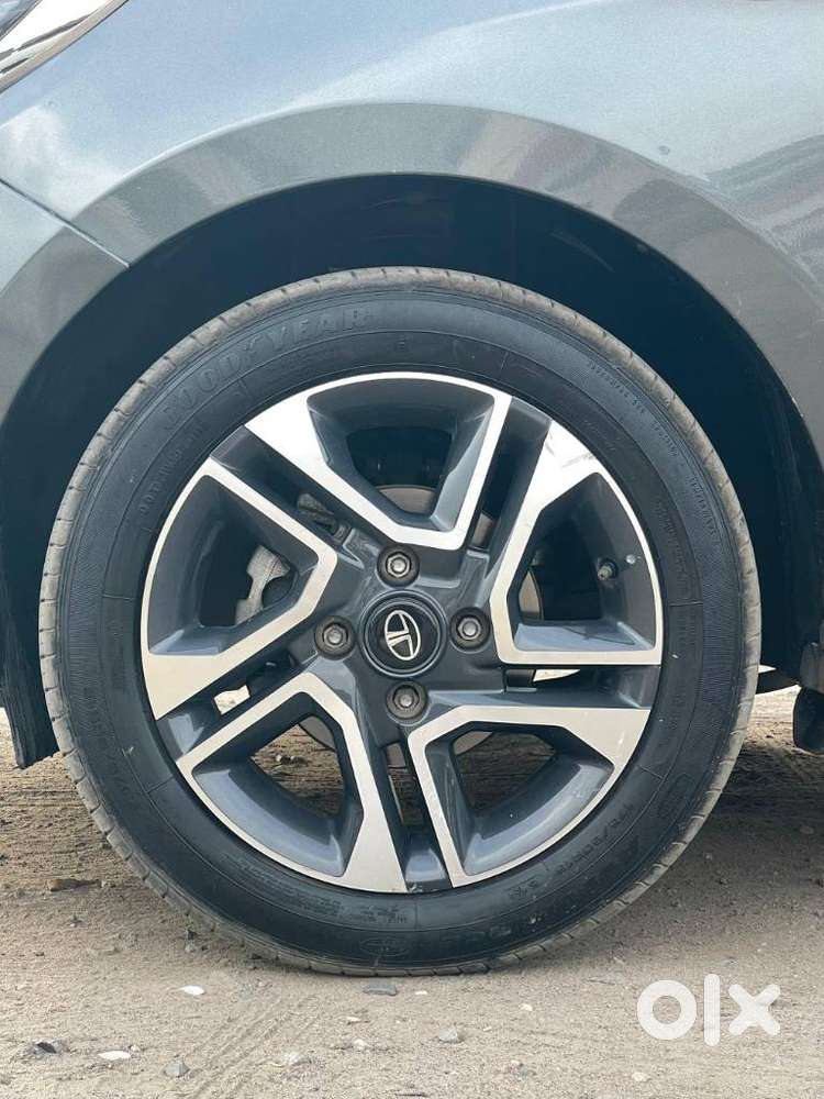 Tata Tiago 1.2 Revotron Xza, 2022, Petrol