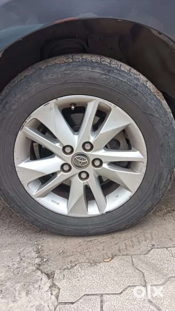 Toyota Innova Crysta 2017 Diesel Mt