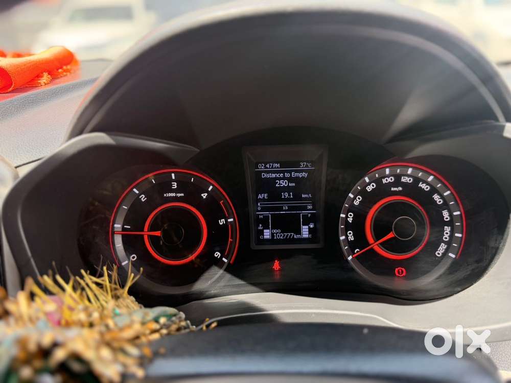 Mahindra Xuv300 Diesel Well Maintained