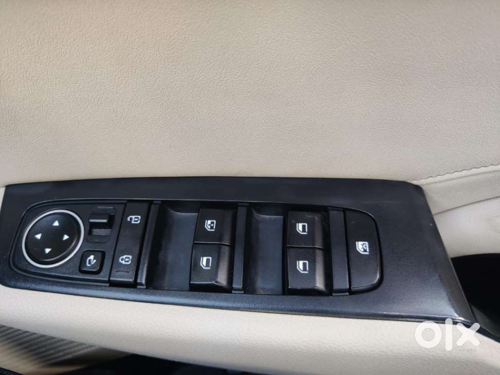 Kia Carens 1.5 Luxury Plus Turbo Dct, 2023, Petrol