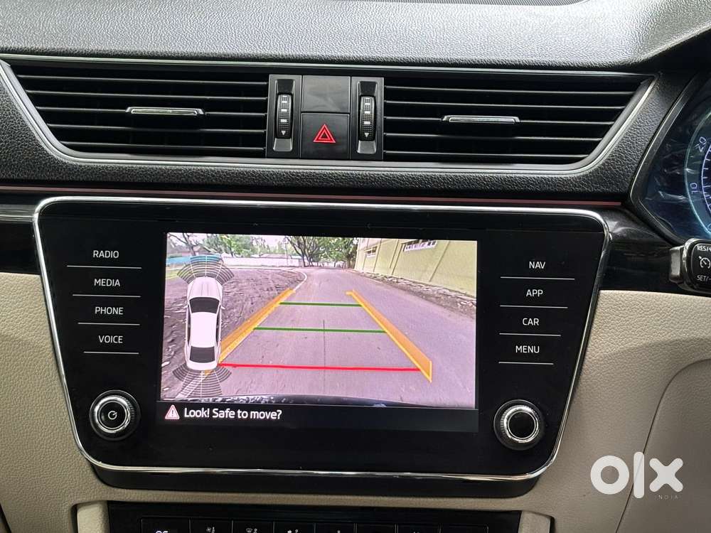 Skoda Superb Laurin And Klement 1.8, 2018, Petrol