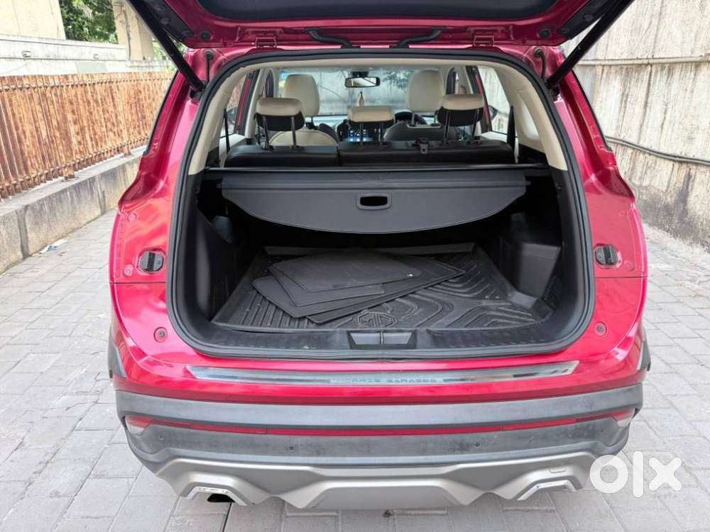 Mg Hector Plus Sharp Pro 1.5 Turbo Petrol Cvt 7 Str, 2024, Petrol