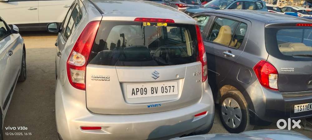 Maruti Suzuki Ritz Vxi, 2009, Petrol