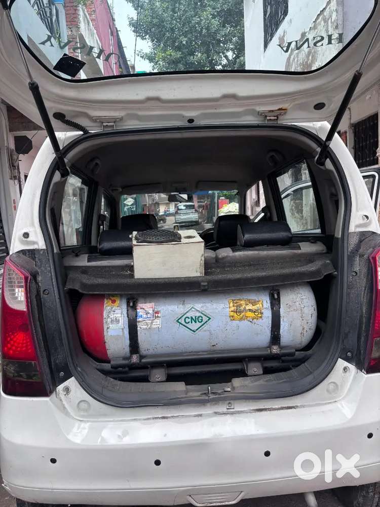 Maruti Suzuki Wagon R Lxi 2014(december)cng+petrol 77000 Driven