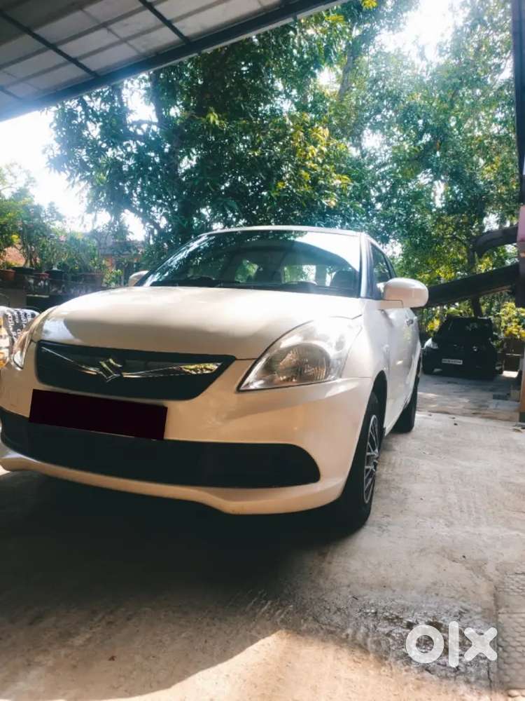 Power Steering,power Window(front),central Locking,dual Airbag