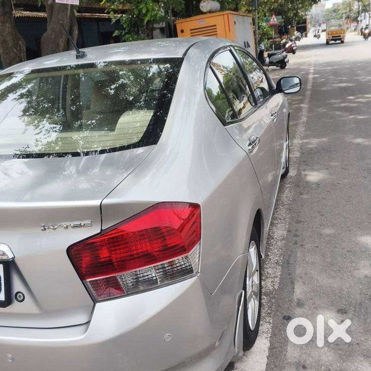 Honda City 1.5 E Mt, 2010, Petrol