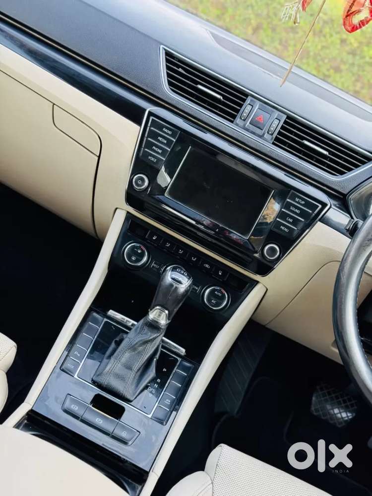 Skoda Superb Lk 2.0 Tdi At, 2017, Diesel