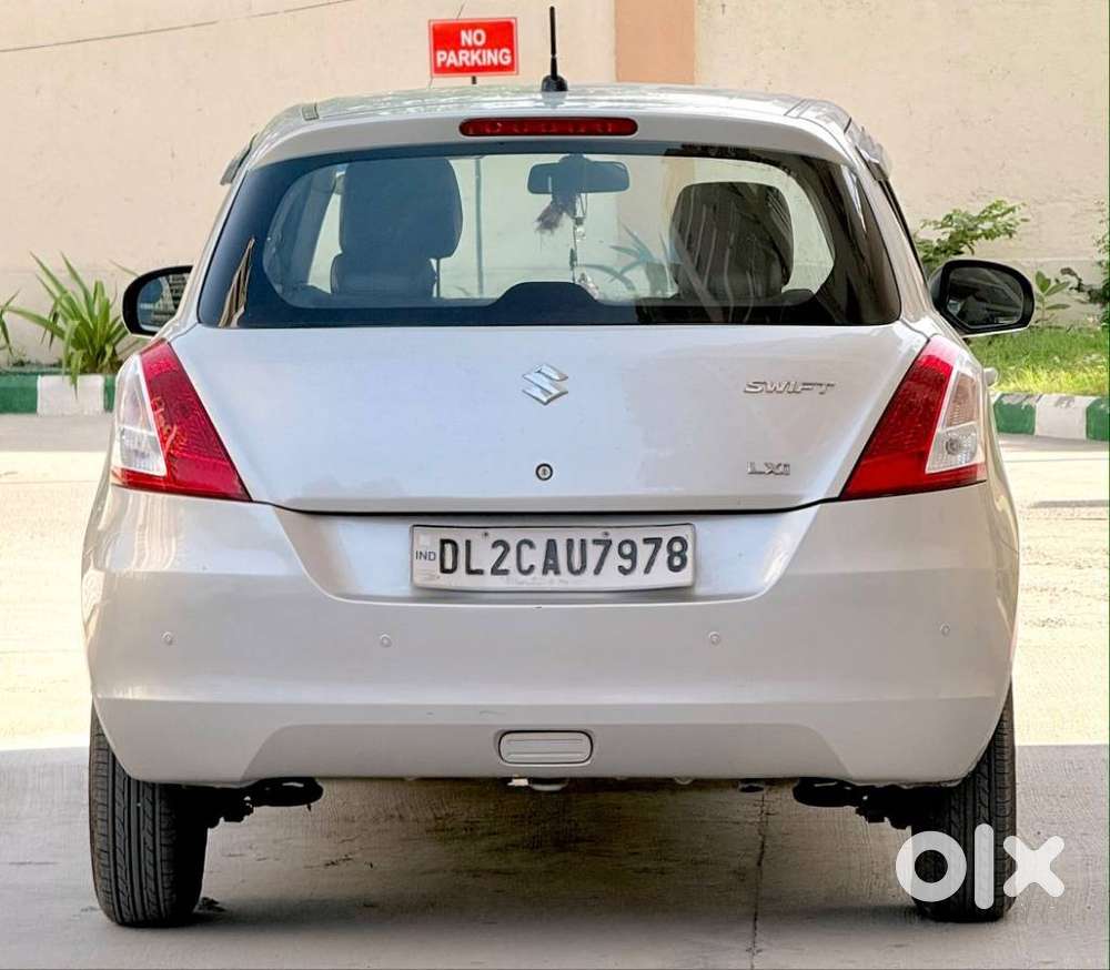 Maruti Suzuki Swift 1.2 Lxi (o), 2015, Petrol