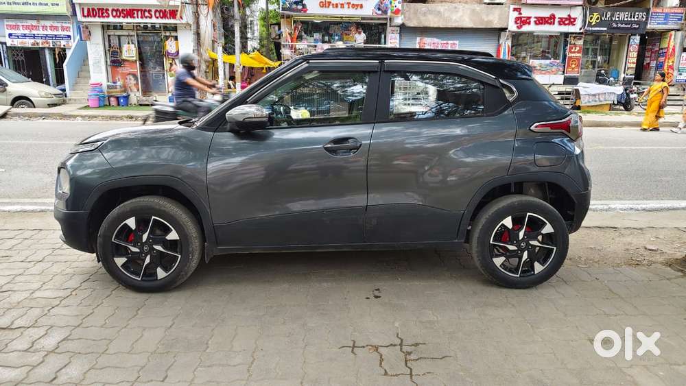 Tata Punch 1.2 Revotron Creative Amt Dual Tone, 2022, Petrol