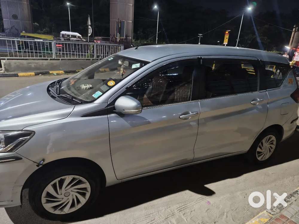 Maruti Suzuki Ertiga Vxi 2022