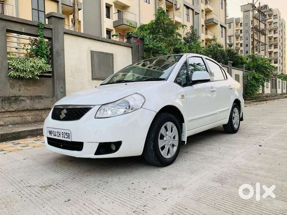 Maruti Suzuki Sx4 Vxi Bsiv, 2012, Petrol