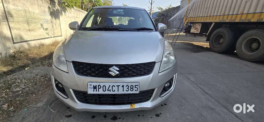 Maruti Suzuki Swift 2017 Petrol 72400 Km Driven