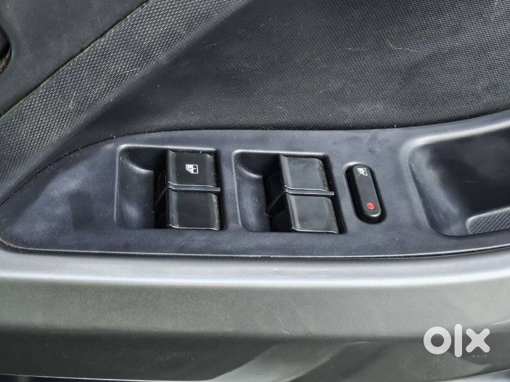 Tata Nexon 1.2 Revotron Xt, 2021, Petrol