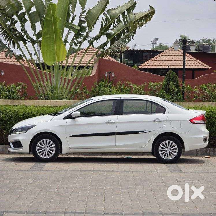 Maruti Suzuki Ciaz, 2022, Petrol