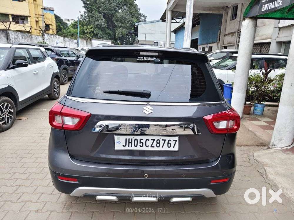 Maruti Suzuki Brezza 1.5 Zxi Smart Hybrid, 2021, Petrol