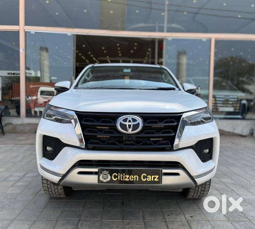Toyota Fortuner 4x2 Mt 2.8 Diesel, 2023, Diesel