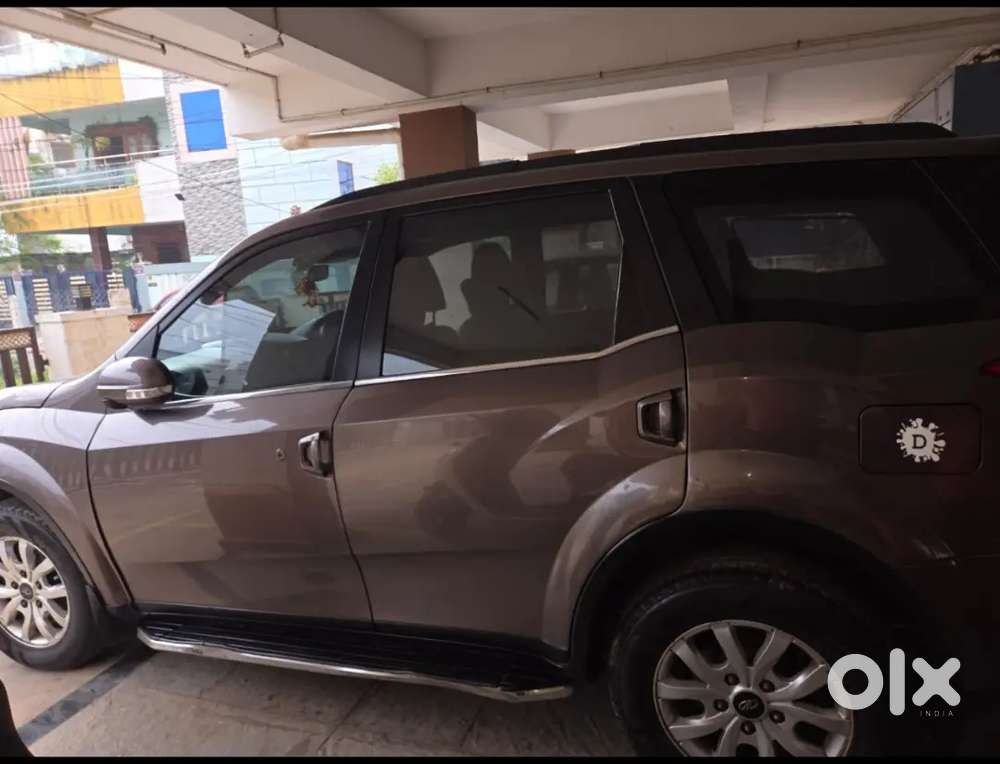 Mahindra Xuv500 2wd 2017