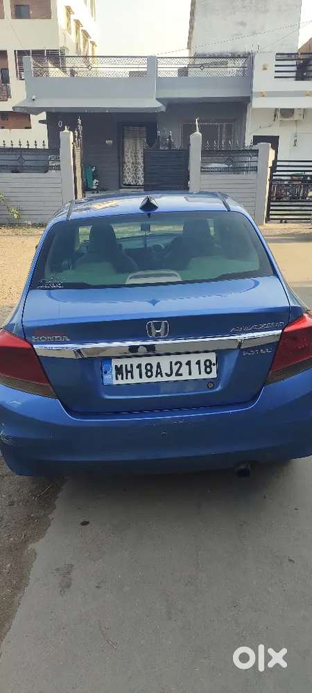 Honda Amaze 2013 Diesel 950000 Km Driven