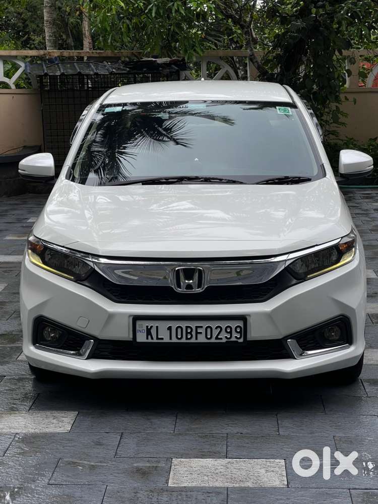 Honda Amaze Diesel Automatic2020/21 Model With Company Service Records
