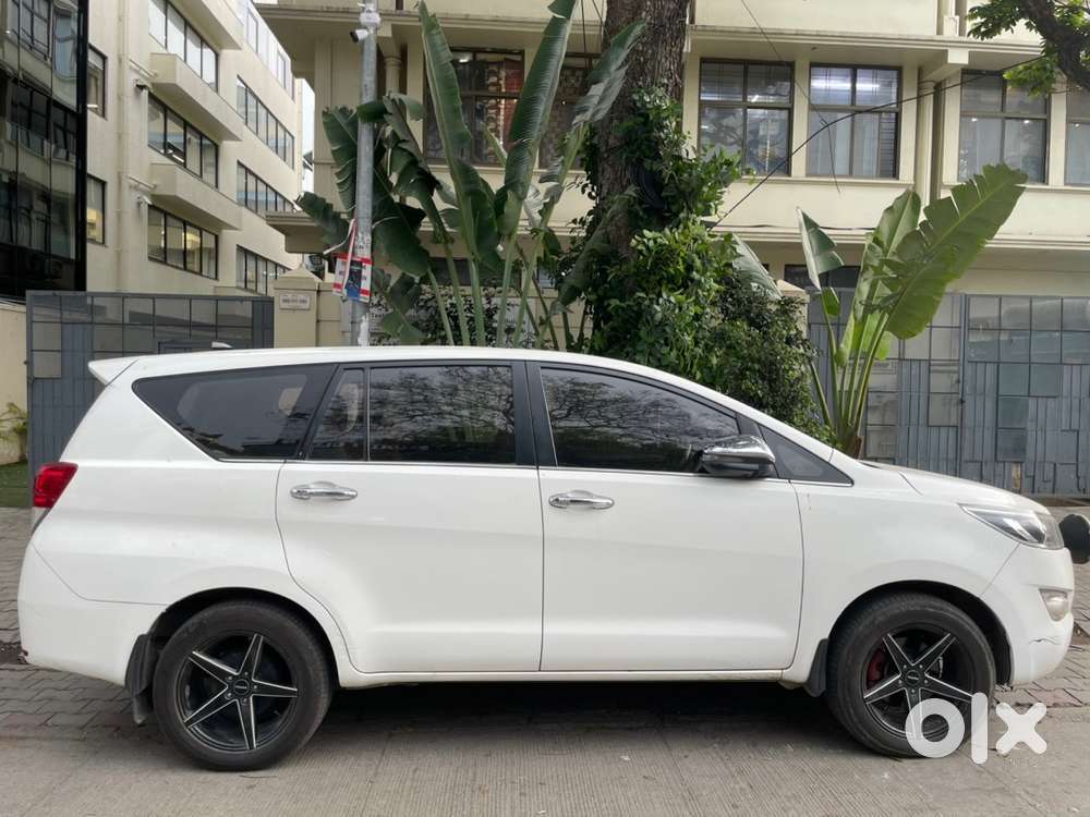 Toyota Innova Crysta 2018