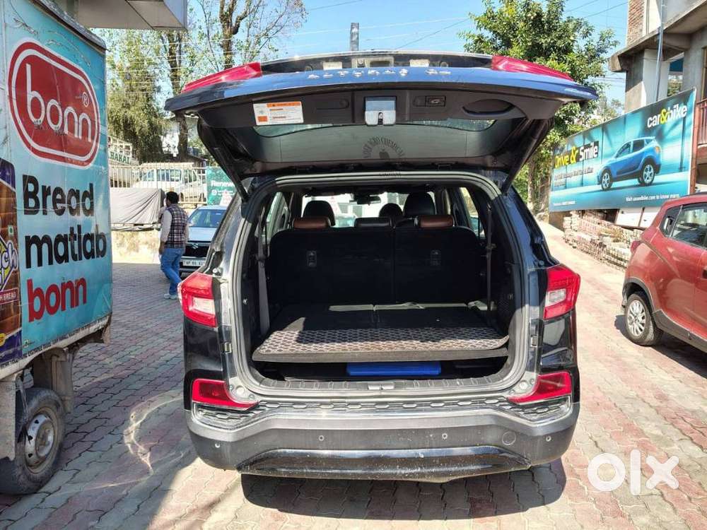Mahindra Alturas G4 4wd At, 2019, Diesel