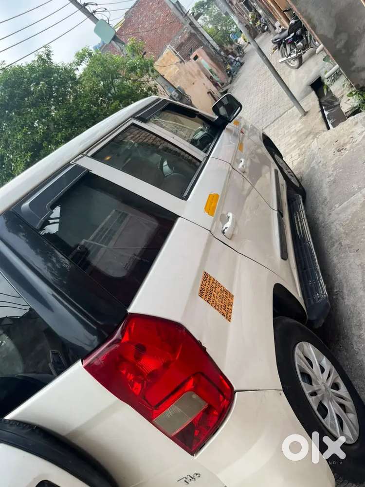 Mahindra Tuv 300 2018 1st Owner